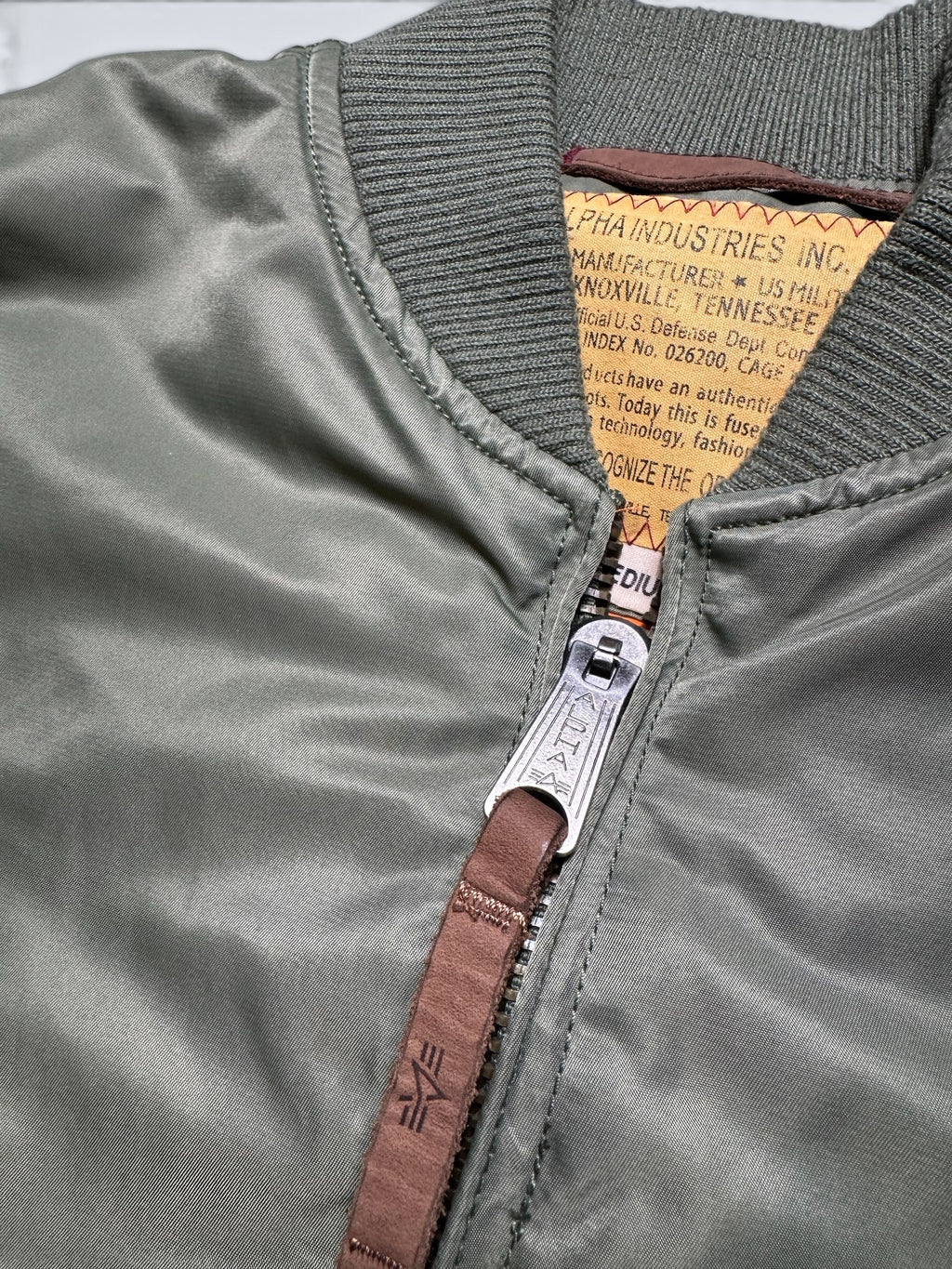 Jacket nylon bomber flight Ma-1 Alpha Industries usaf sage green - M