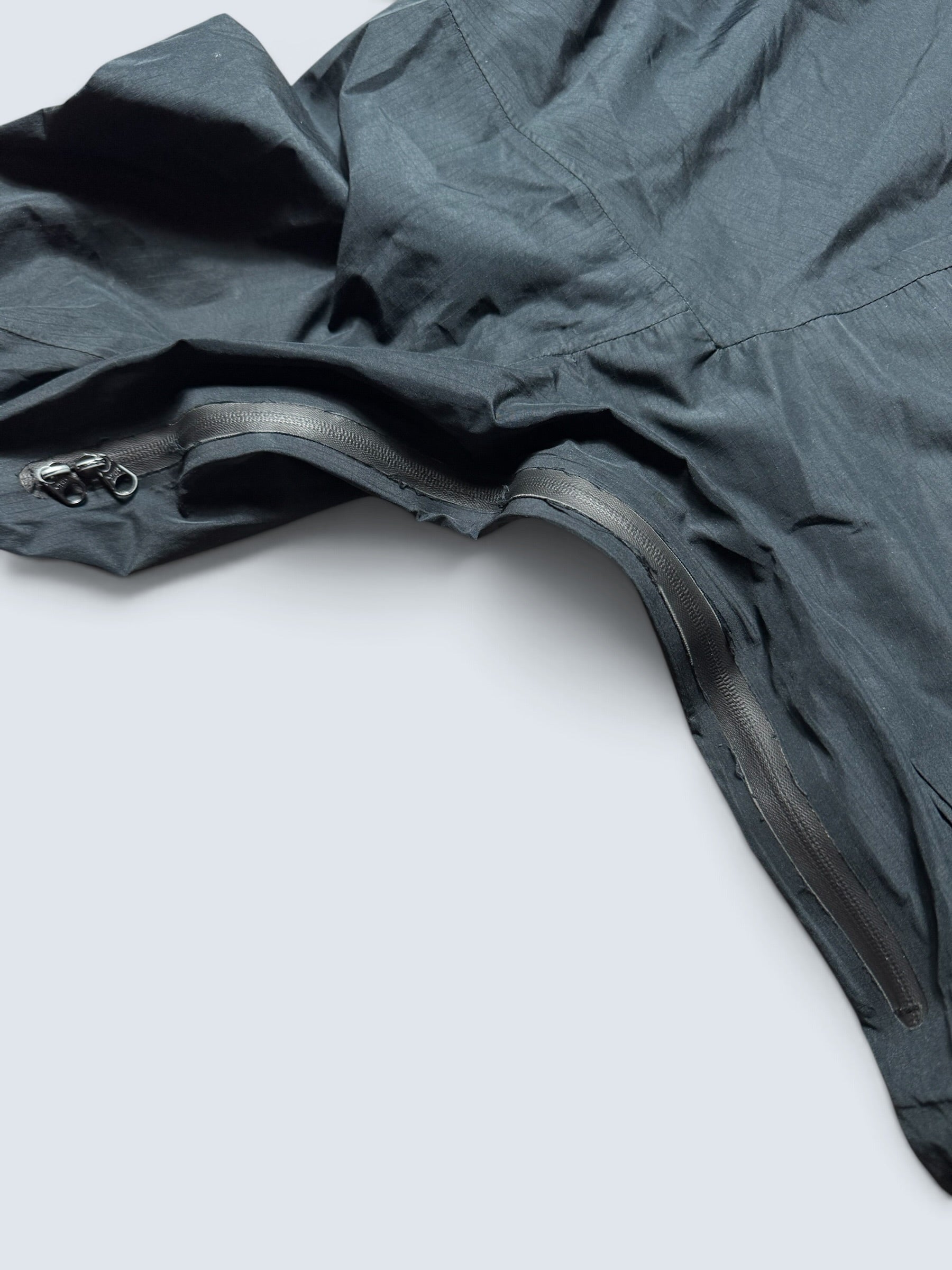 Jacket imperméable Goretex Arc'teryx Alpha SV black vintage - L