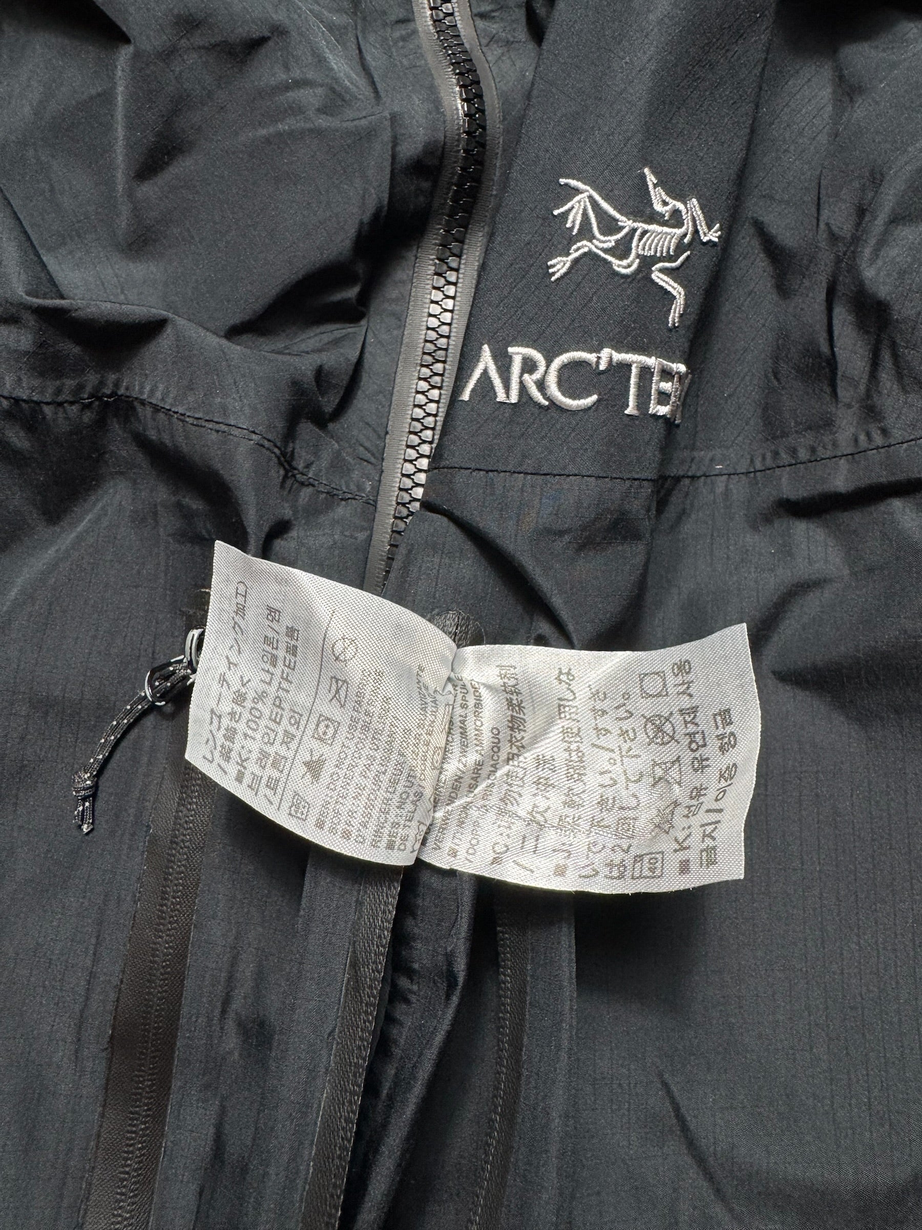 Jacket imperméable Goretex Arc'teryx Alpha SV black vintage - L
