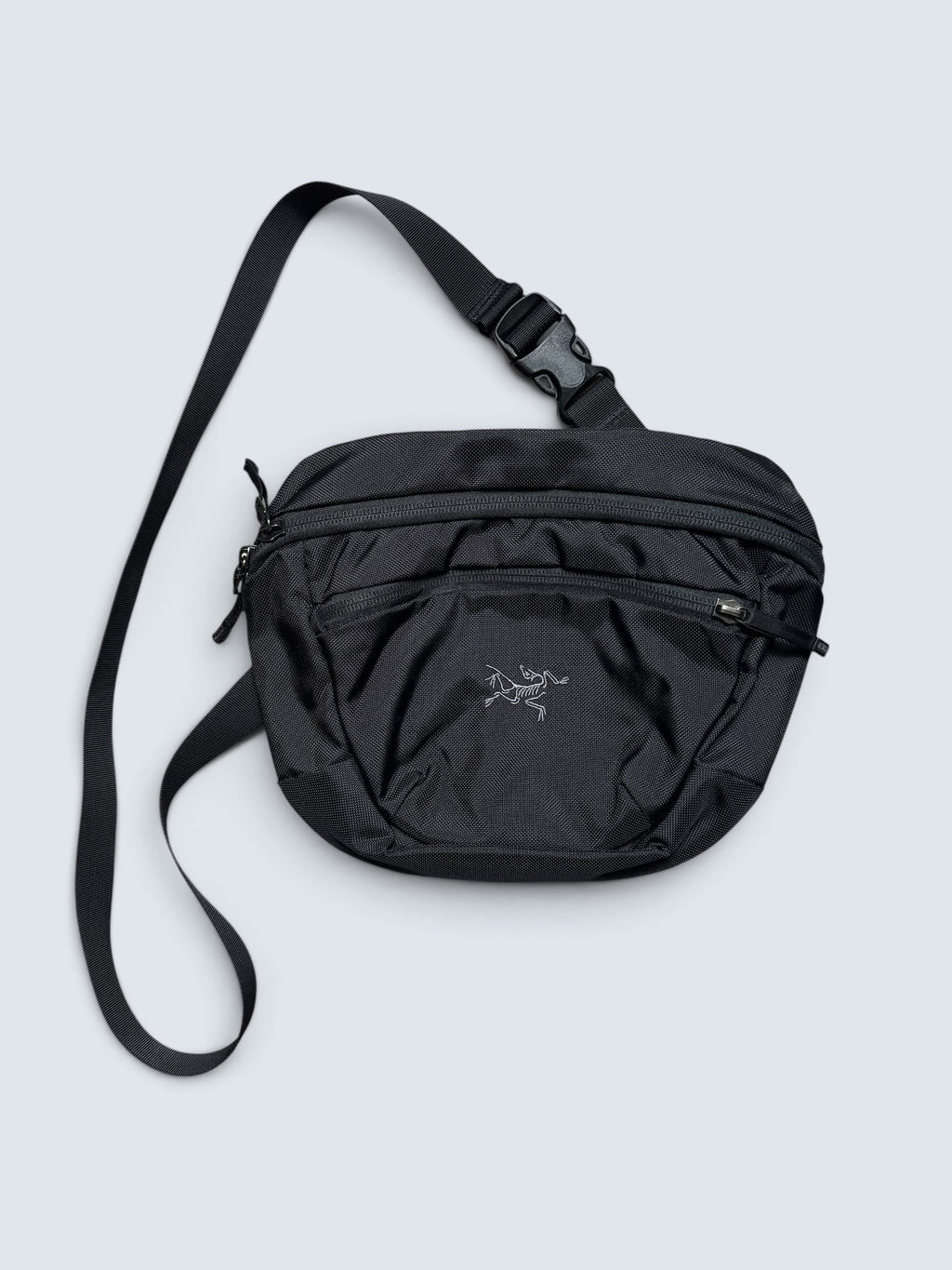 Sling bag/sacoche Arc'teryx Maka 2 Waistpack noir embroidery logo