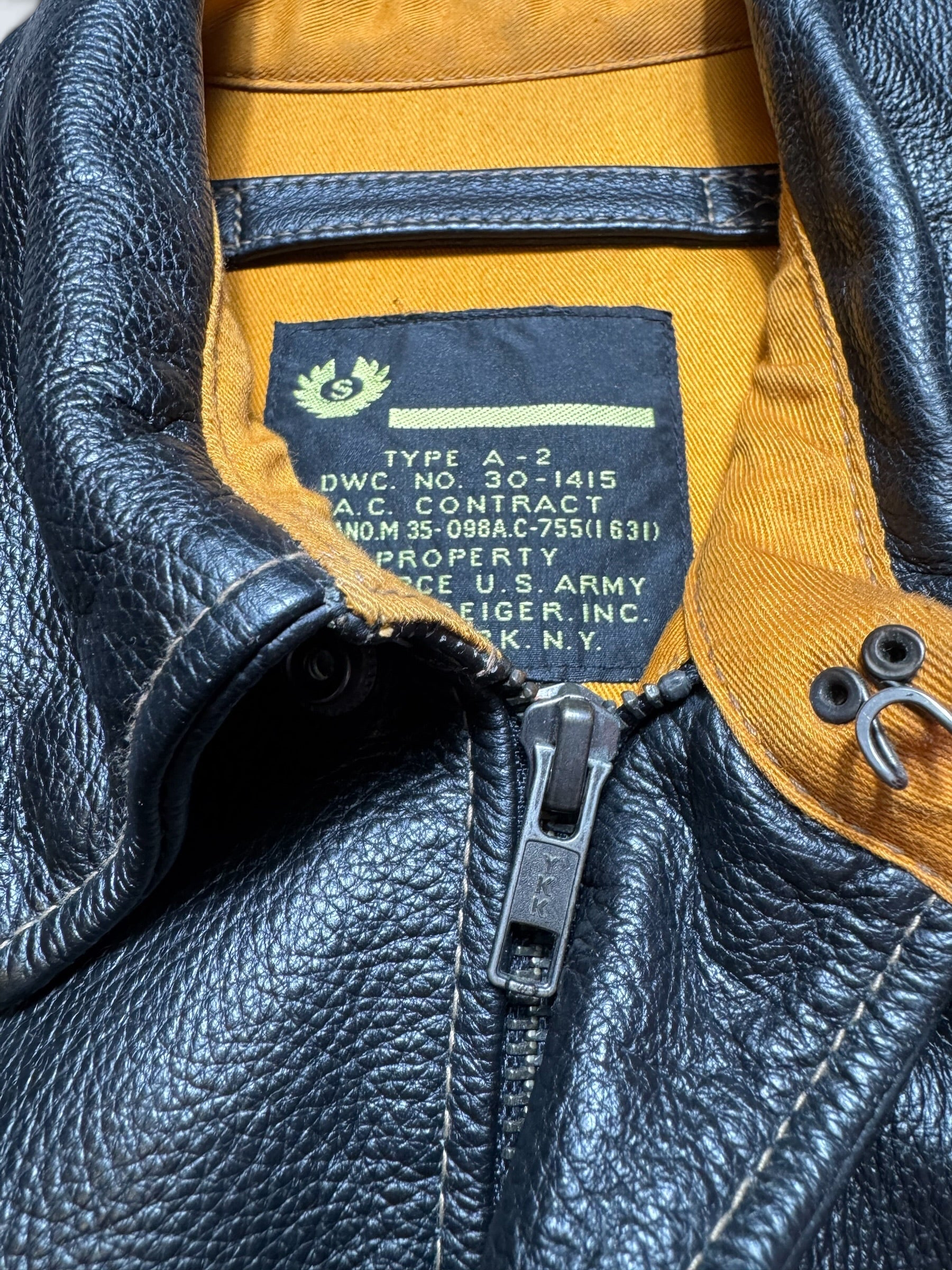 Jacket cuir flight A-2 Willis & Geiger patch & nose art flying tigers usaf black 00's - M