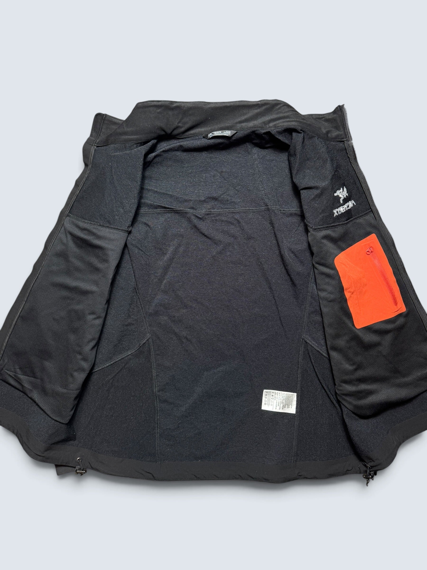 Jacket imperméable Arc’teryx Gamma LT black logo brodé vintage - XL