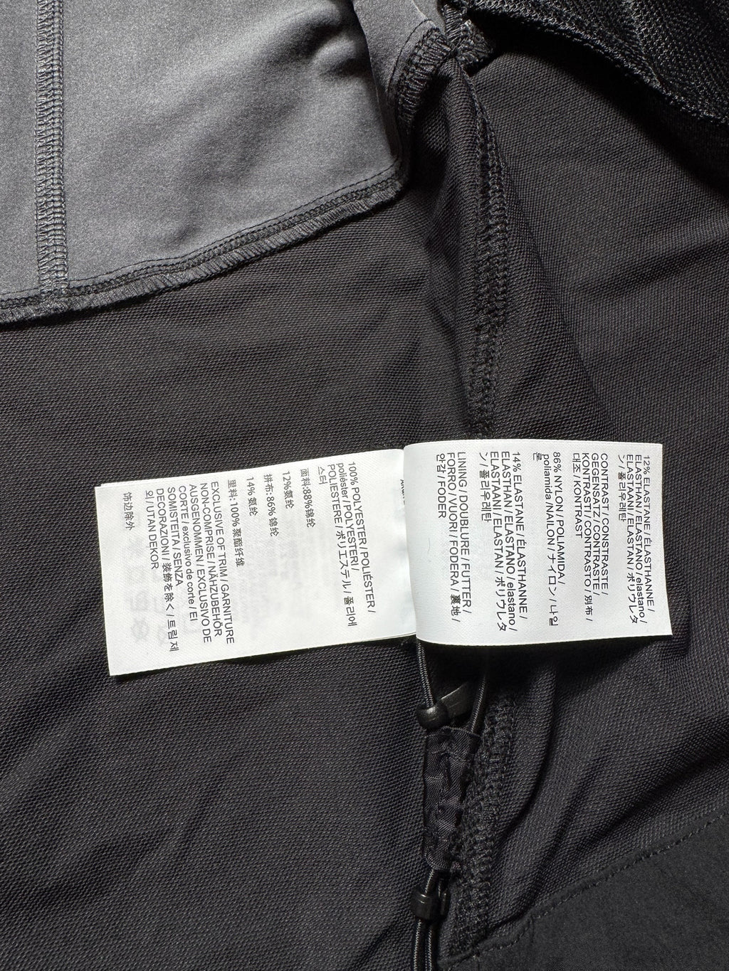 Jacket imperméable Arc'teryx Serratus Hoody black & grey 2024 - M