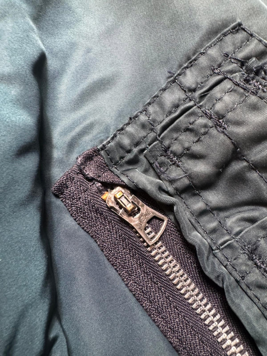 Jacket nylon bomber Ma-1 Alpha Industries made in USA navy original 1990’s - XL