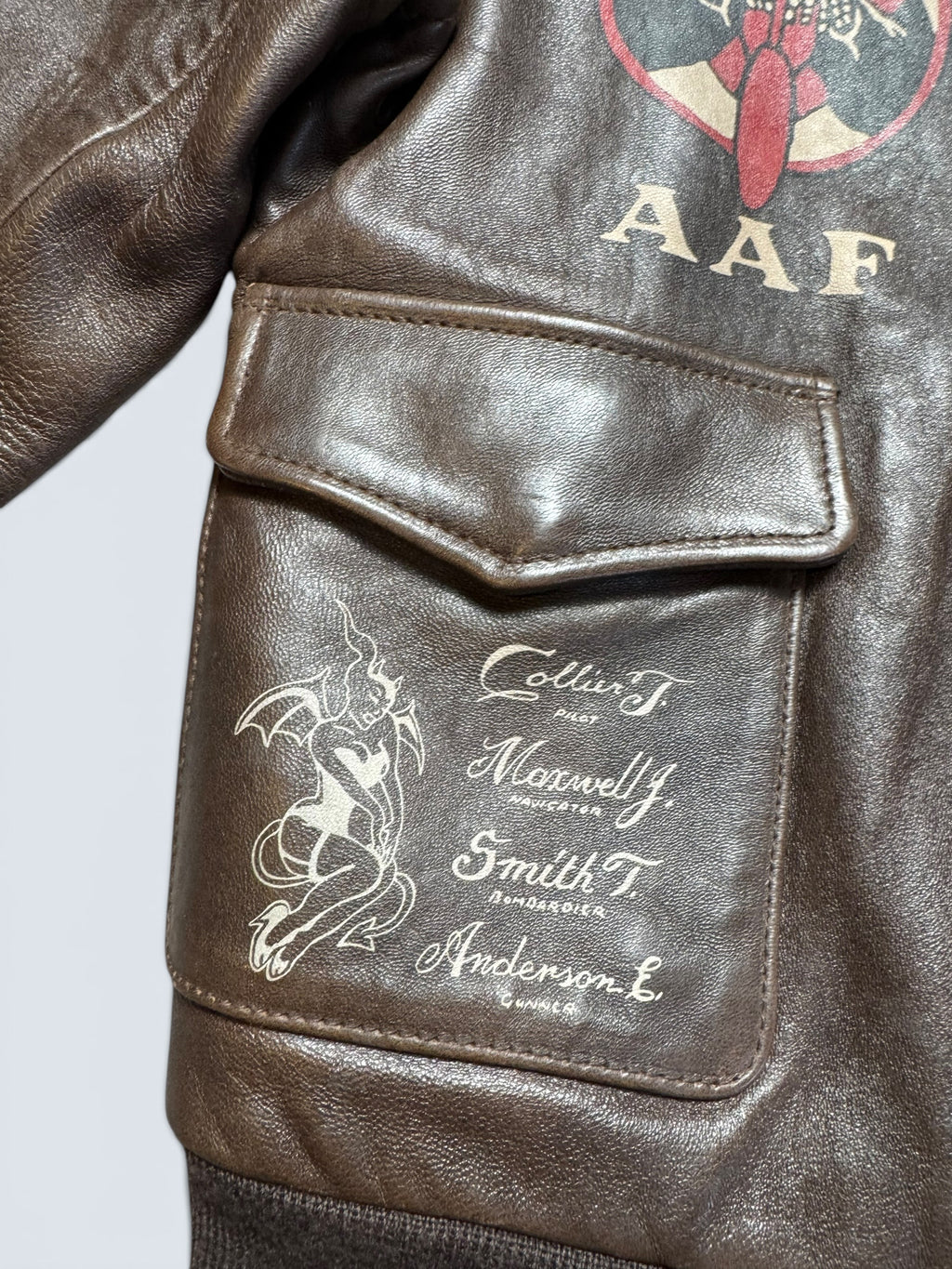 Jacket cuir cowhide flight A-2 Avirex LTD usaf nose art patch brown - S/M