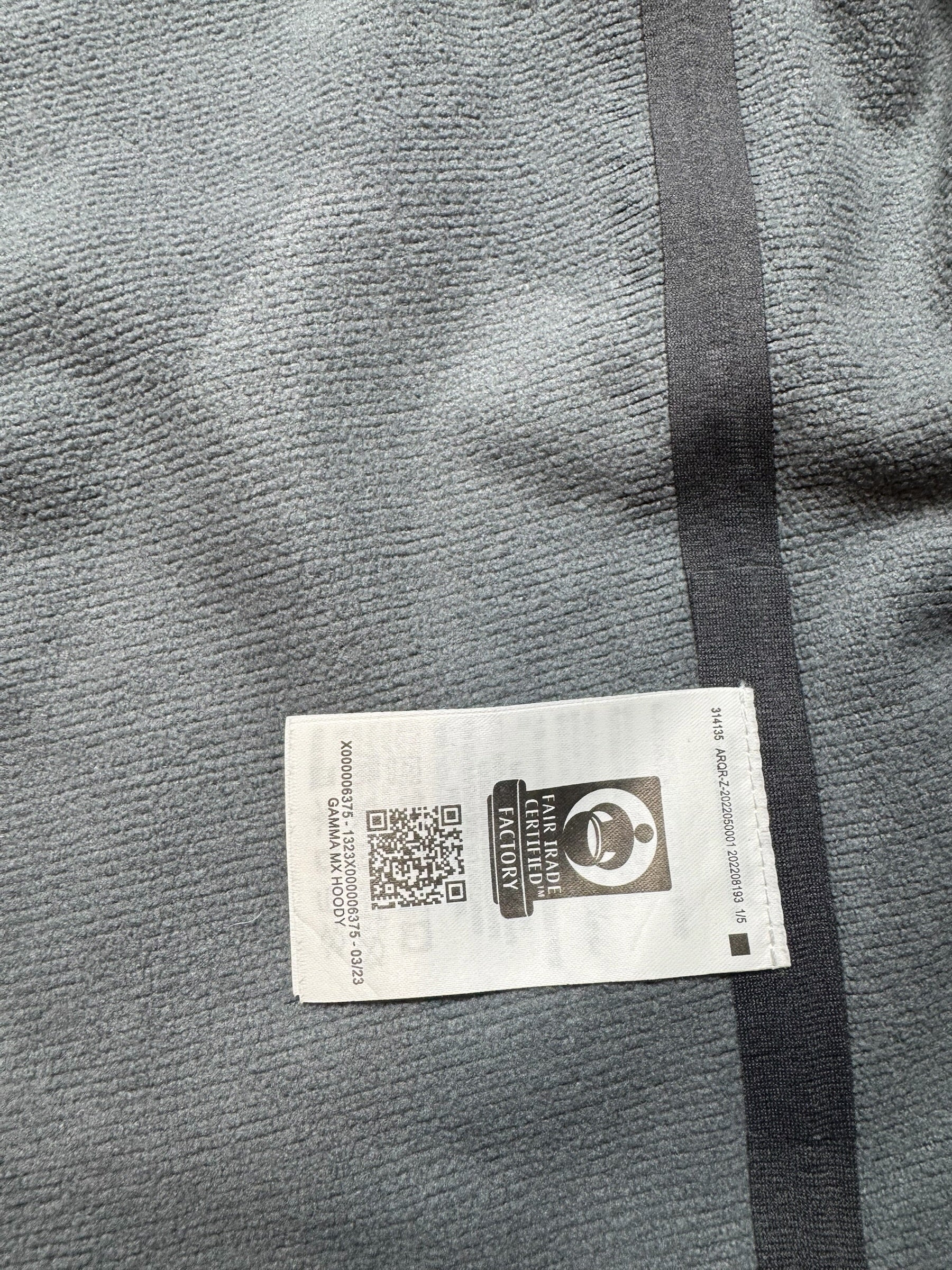 Jacket polaire imperméable Arc’teryx Gamma MX Hoody logo brodé marine/purple 2023 - S