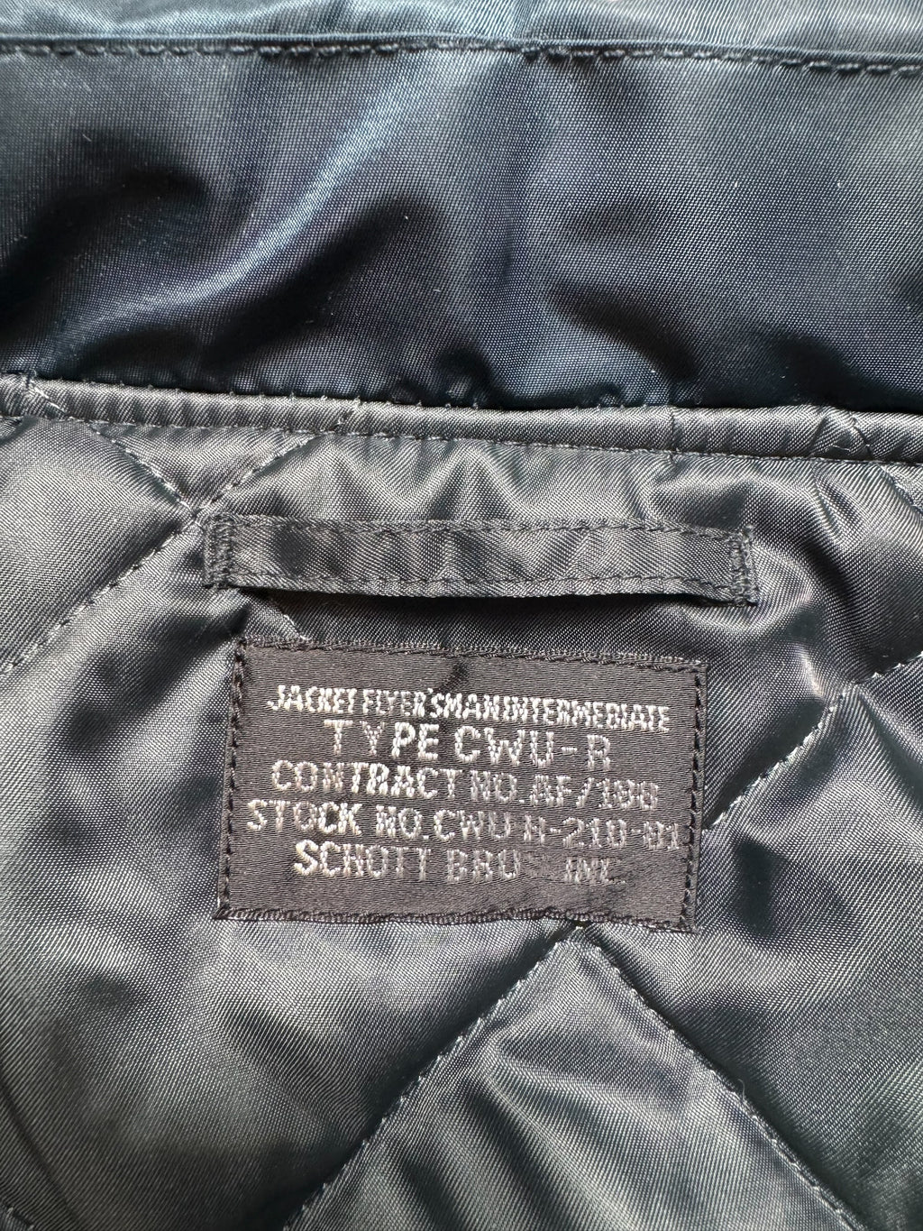 bomber fly Schott Bros nyc CWU-R/45P usaf navy vintage 90’s - M/L – vue détail 8 – SO INDUSTRIE