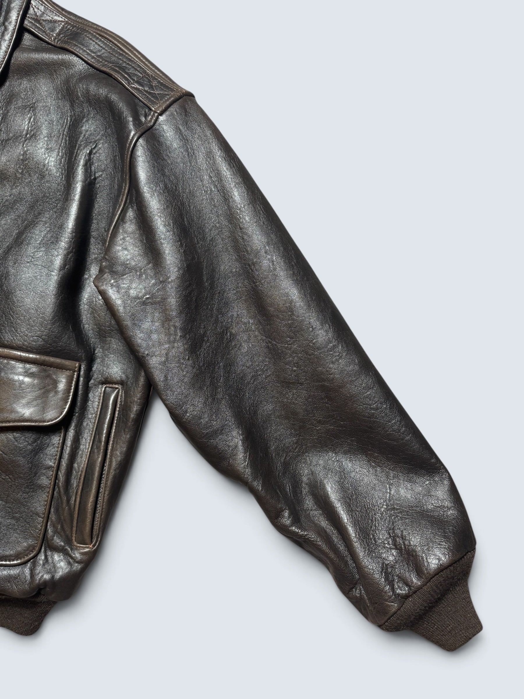 Jacket cuir cowhide flight A-2 Avirex made in USA usaf Glenn Millers nose art black 1989 - L