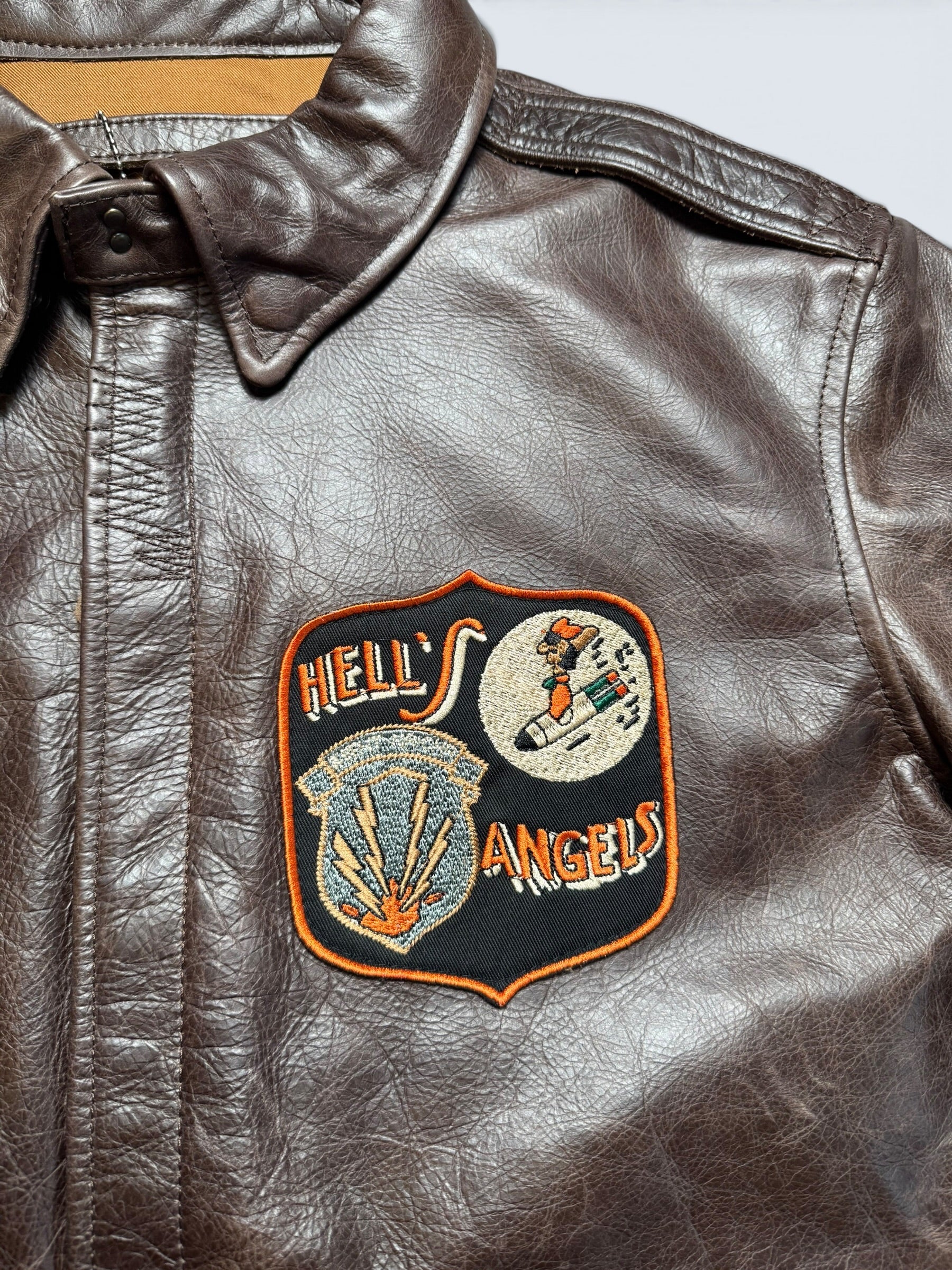 Jacket cuir horsehide flight A-2 Curphey Leather Hell's Angels patch & nose art usaf brown - 42 (L)