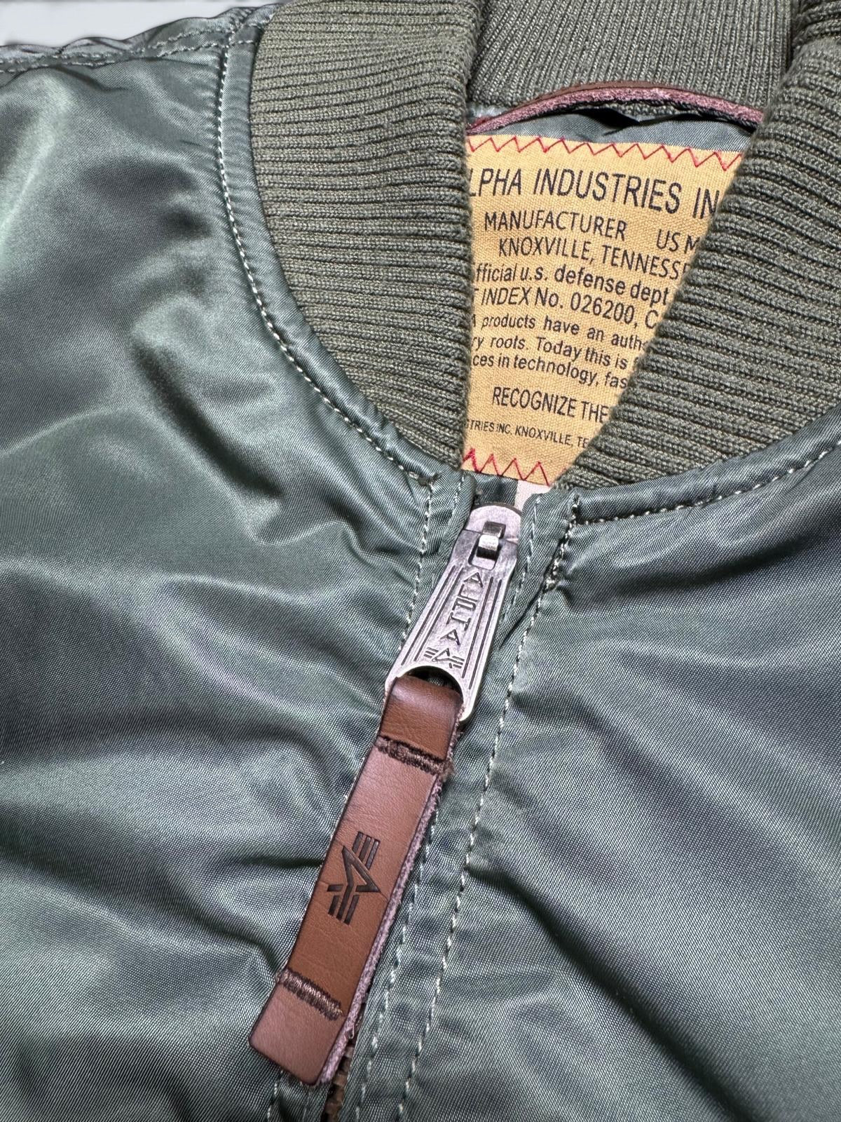 Jacket nylon bomber flight Ma-1 Alpha Industries usaf sage green - M