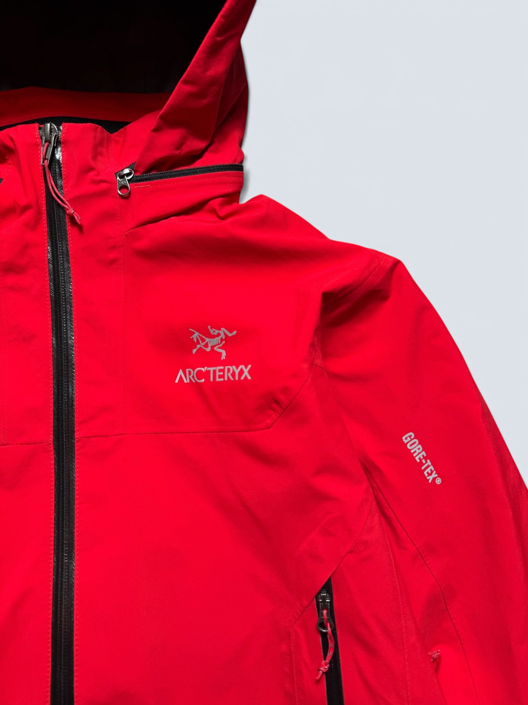 Jacket imperméable Goretex Arc'teryx Beta AR made in Canada vintage red - M
