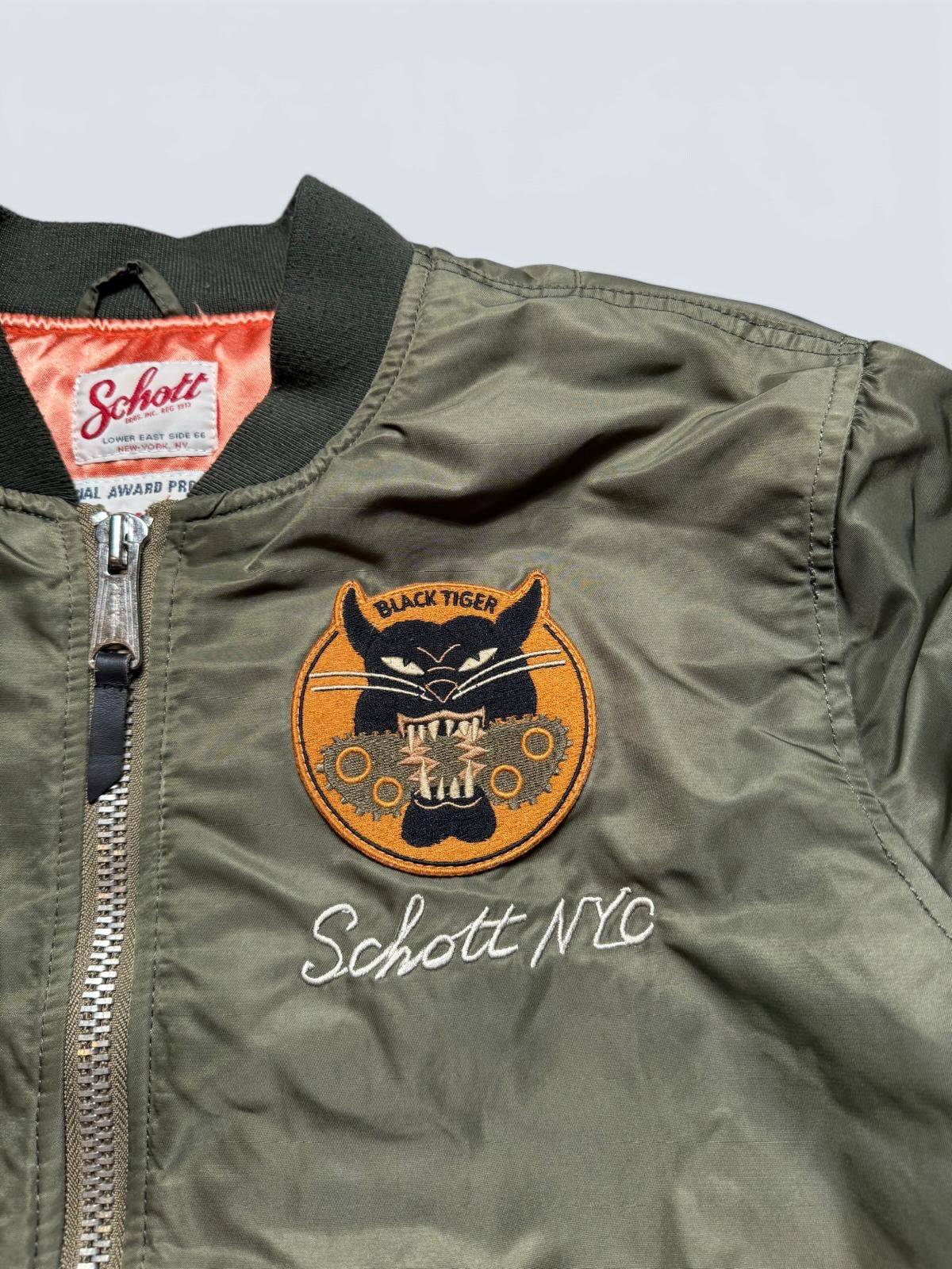 Jacket bomber flight style ma-1 Schott NYC limited edition airborne japan kaki - M/L