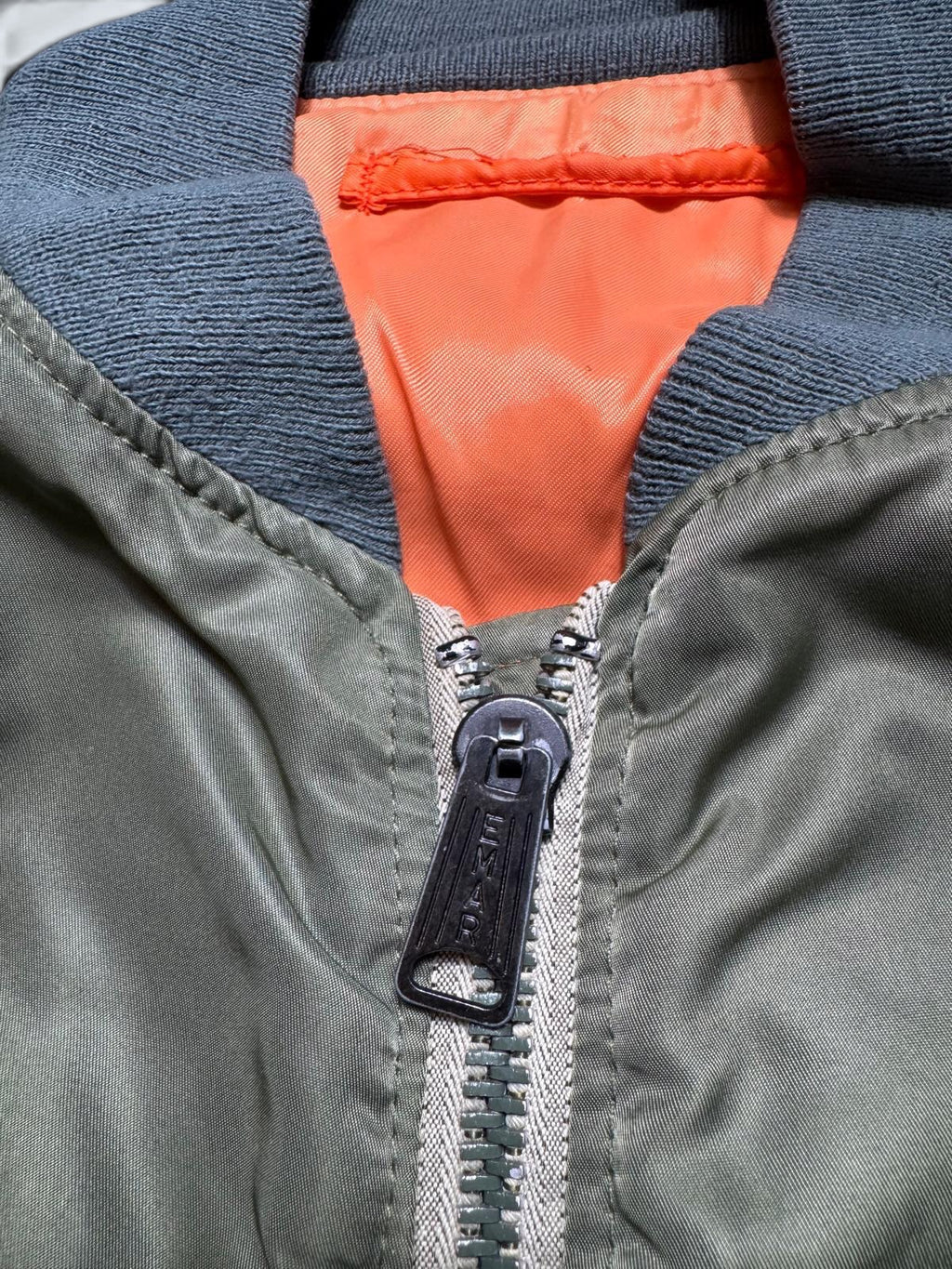 Jacket nylon bomber Ma-1 Greenbrier Industries made in USA sage green original 1980’s - L