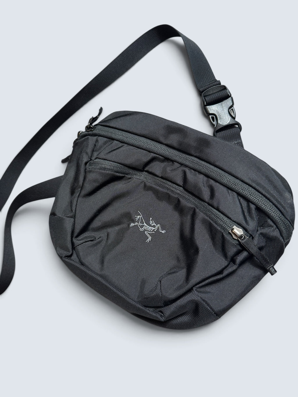 Sling bag/sacoche Arc'teryx Maka 2 Waistpack noir embroidery logo