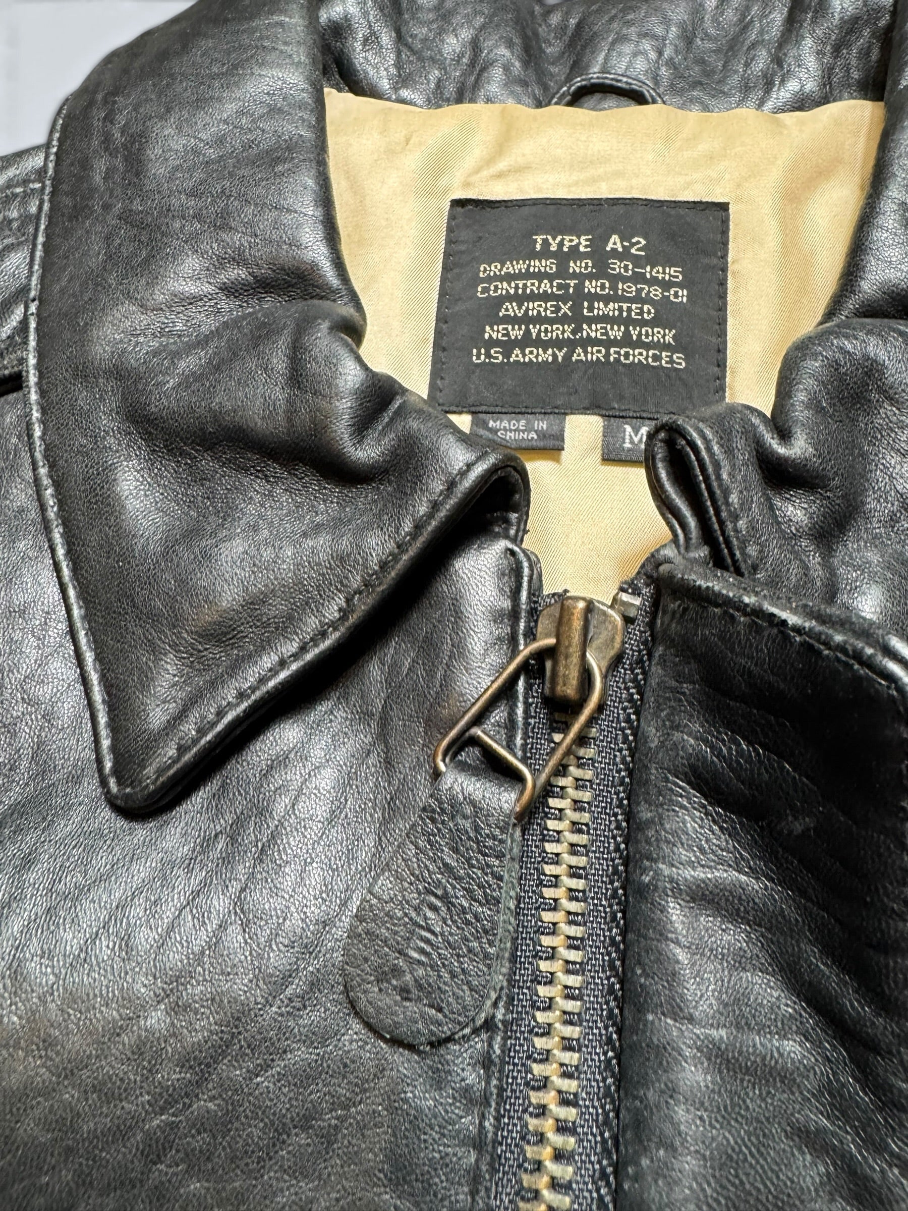 Jacket cuir cowhide flight A-2 Avirex usaf special team patch black 90’s - M