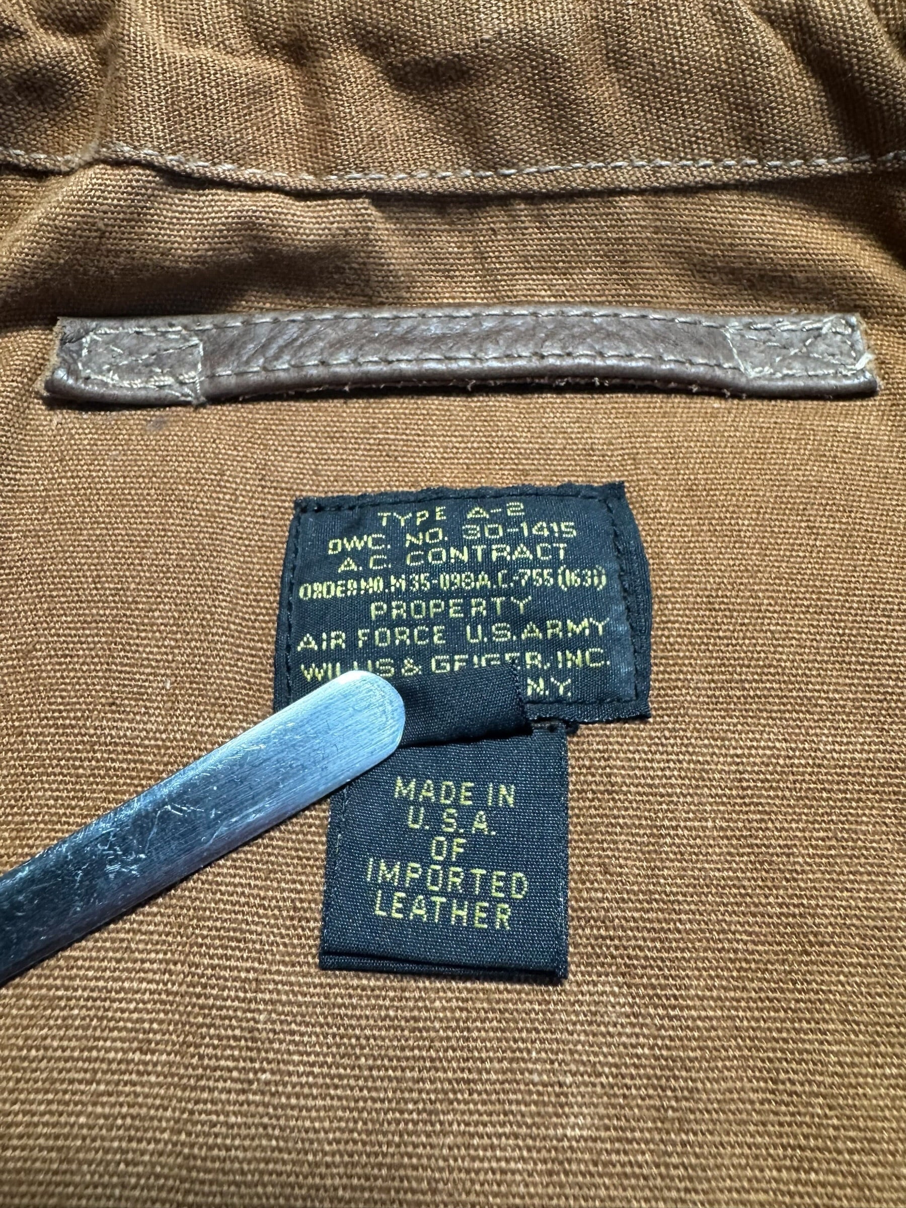 Jacket cuir cowhide flight A-2 Willis & Geiger usa usaf patch brown 90’s - 36 (S/M)