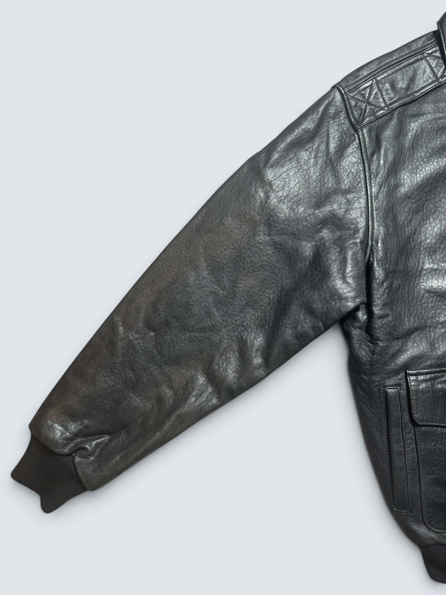 Jacket cuir cowhide flight A-2 Avirex usaf special team patch black 90’s - M