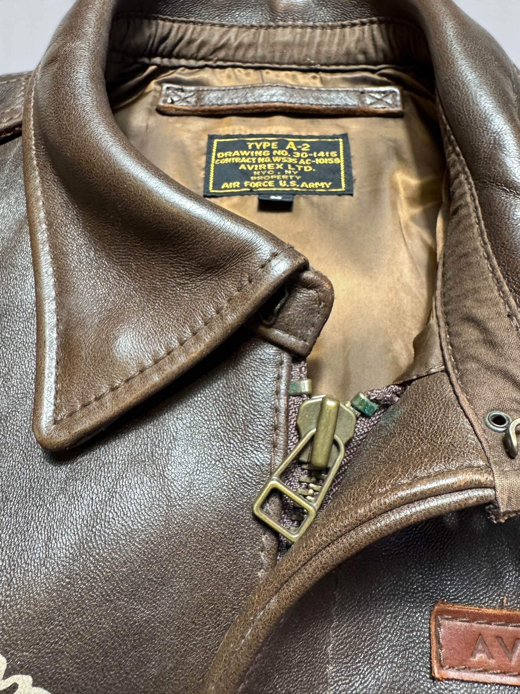 Jacket cuir cowhide flight A-2 Avirex LTD usaf nose art patch brown - S/M