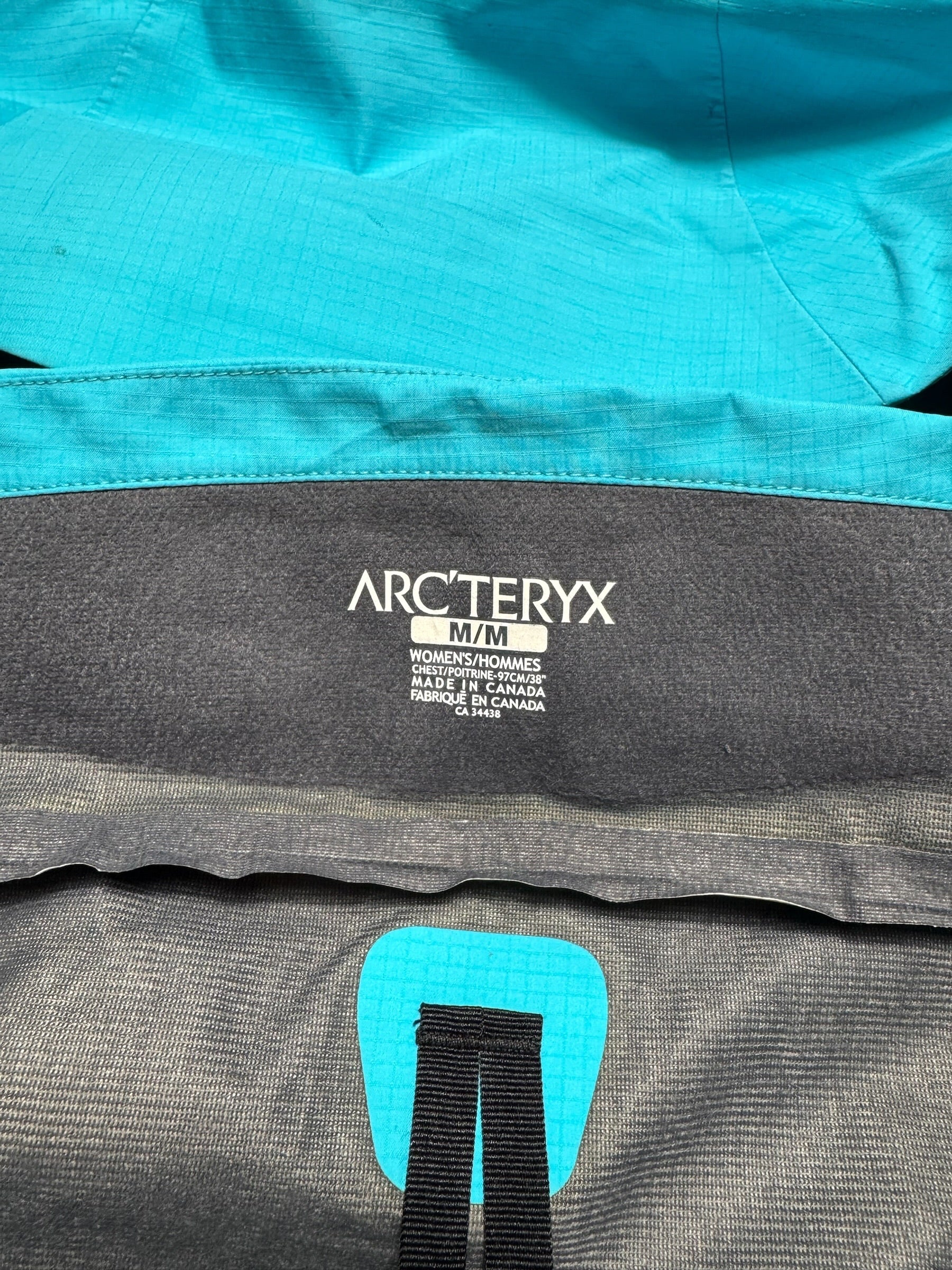 Jacket imperméable Goretex Arc’teryx Beta AR made in Canada Japan Limited Edition - M