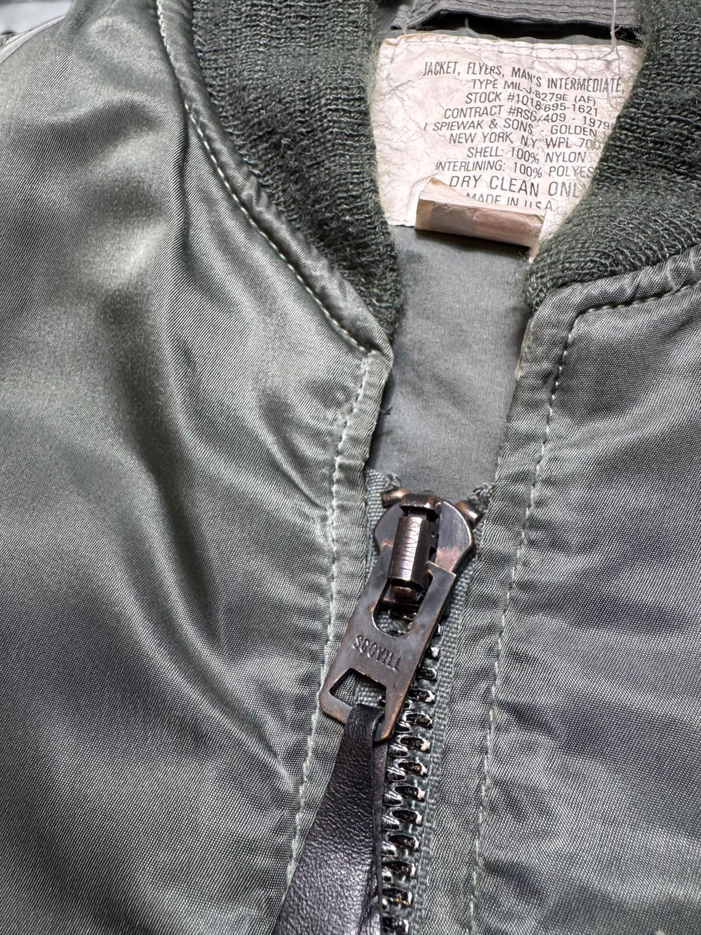 Jacket nylon bomber Ma-1 Golden Fleece made in USA sage green original 1979 - 40 (M)