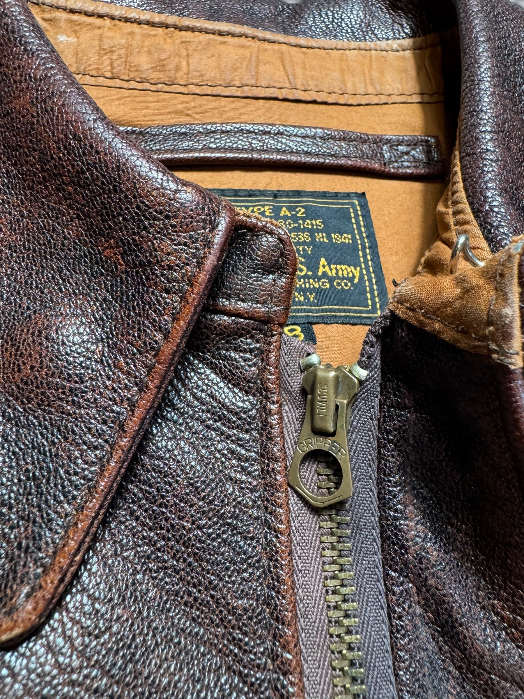 Jacket cuir cowhide flight A-2 Avirex Fielders Choice usaf nose art brown 80’s - 38 (M)