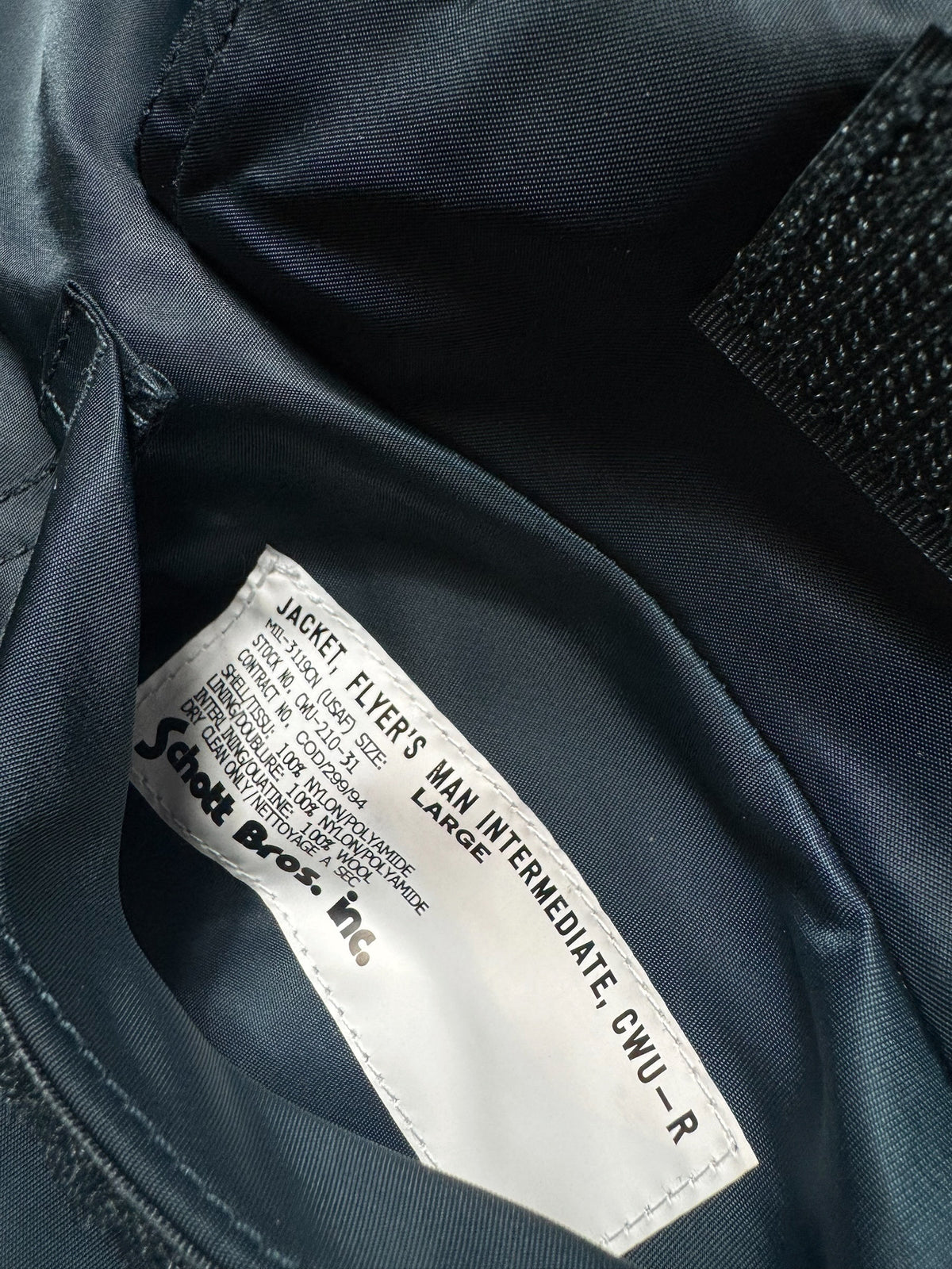bomber fly Schott Bros nyc CWU-R/45P usaf navy vintage 90’s - M/L – vue détail 13 – SO INDUSTRIE