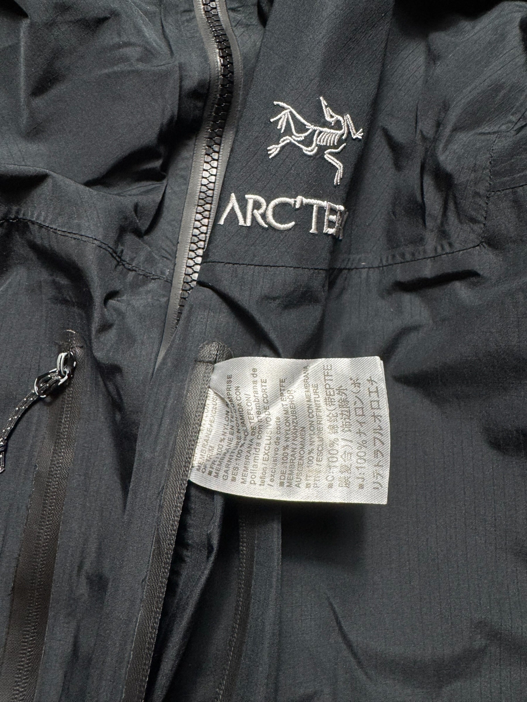 Jacket imperméable Goretex Arc'teryx Alpha SV black vintage - L