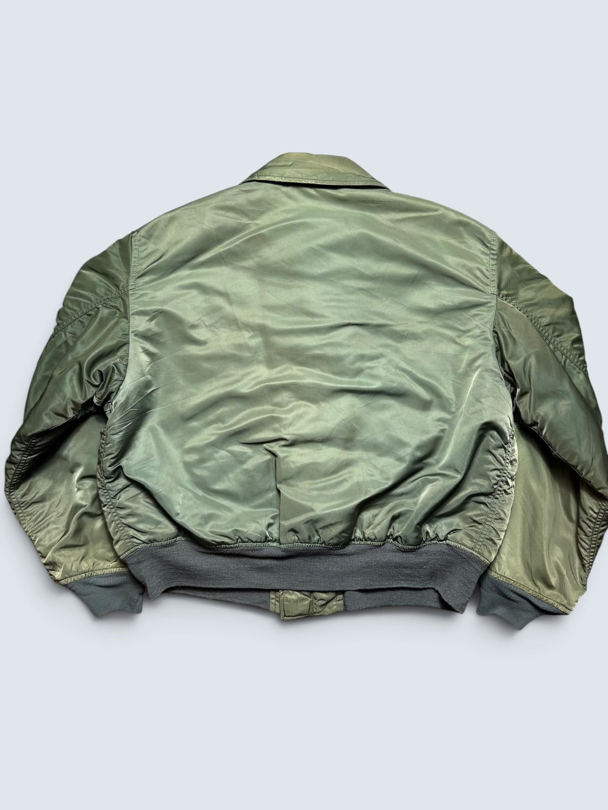 Jacket nylon flight CWU-45/P Alpha Industries made in USA usaf patch sage green 90’s - XL