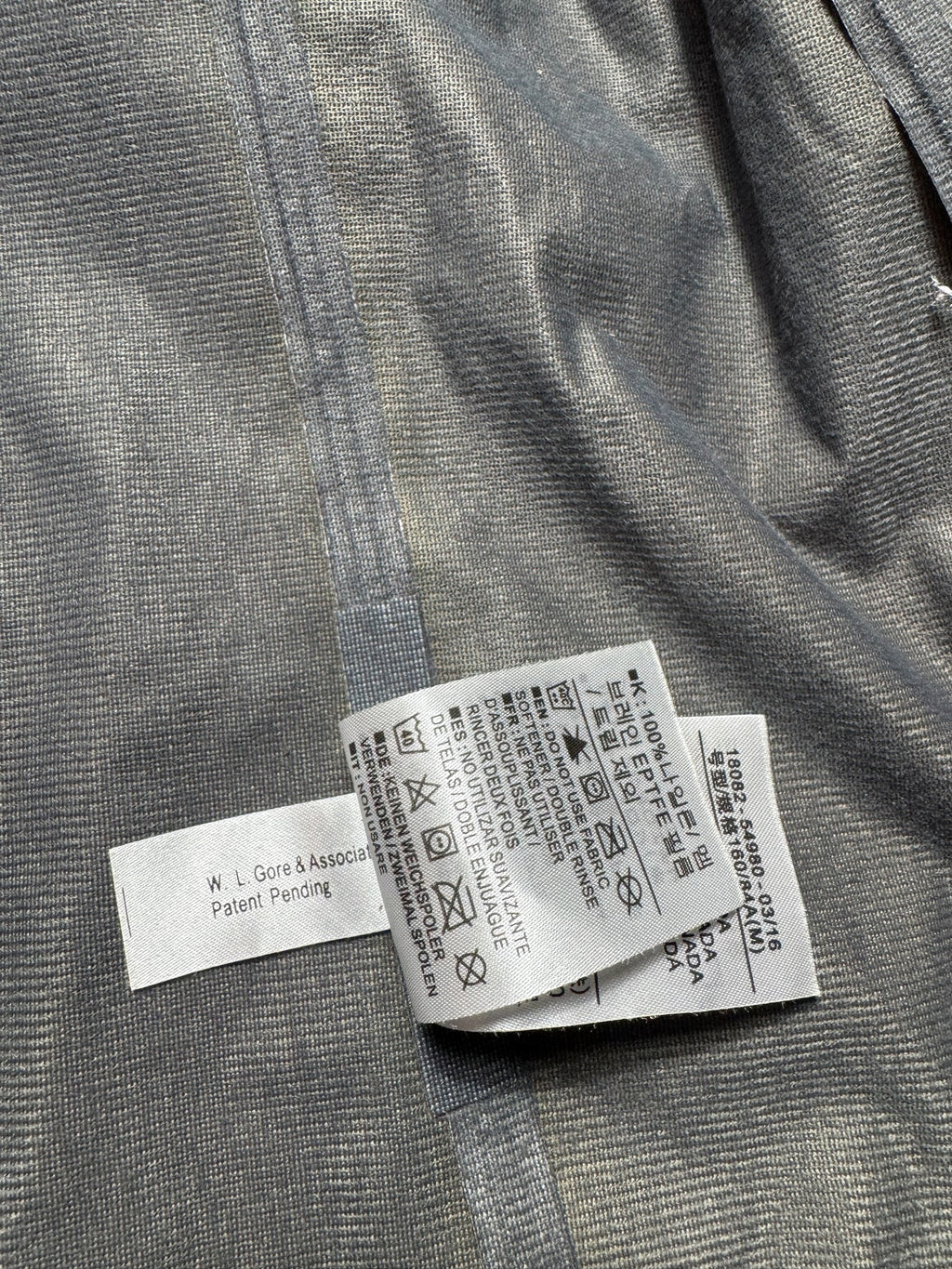 Jacket imperméable Goretex Arc’teryx Beta AR made in Canada Japan Limited Edition - M