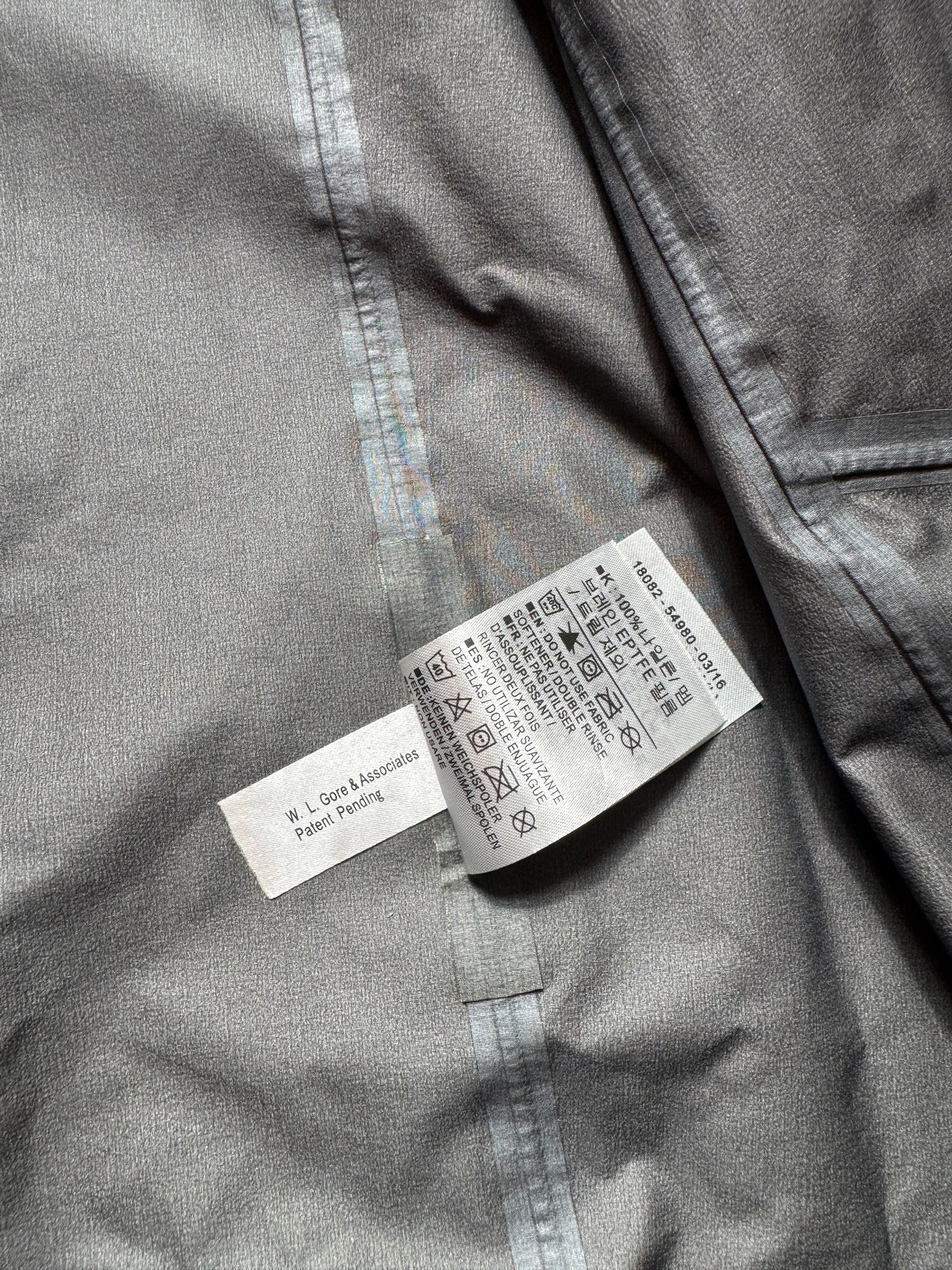 Jacket imperméable Goretex Arc'teryx Beta AR made in Canada vintage red - M