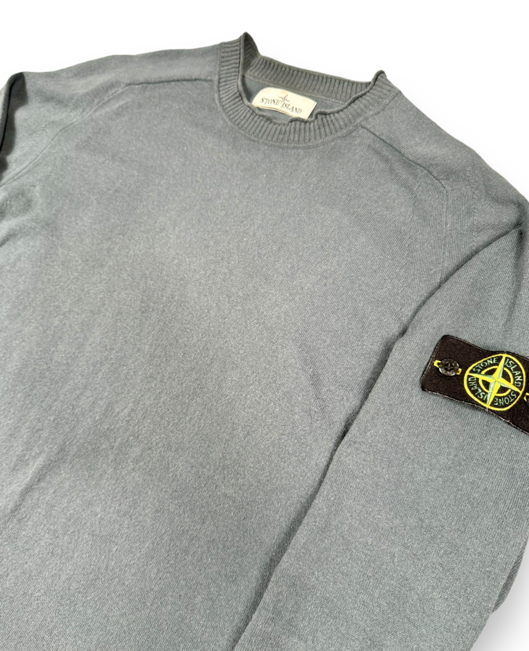 PULL STONE ISLAND - L