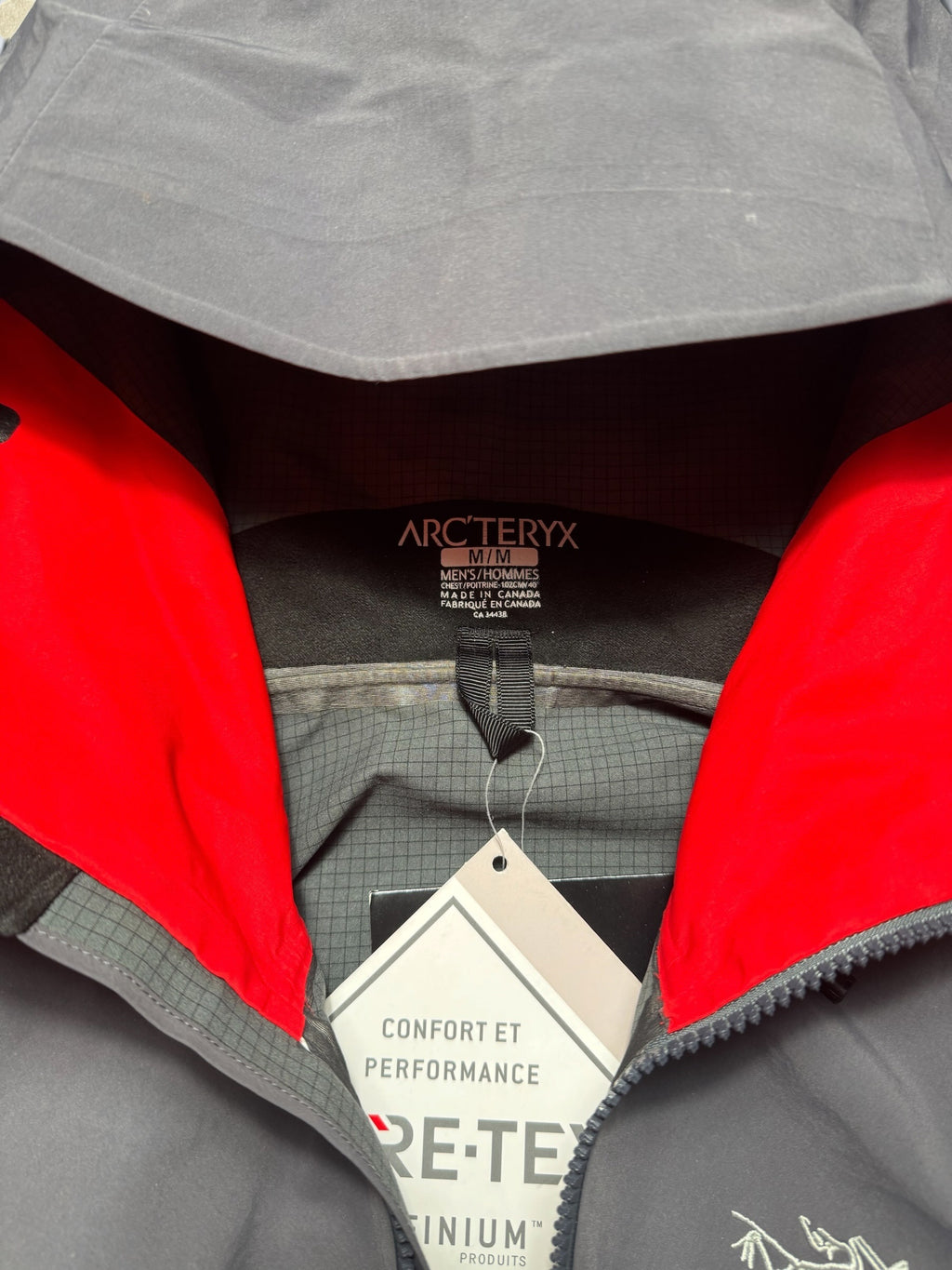 Jacket imperméable Goretex Arc'teryx Alpha SV grey & red vintage - M