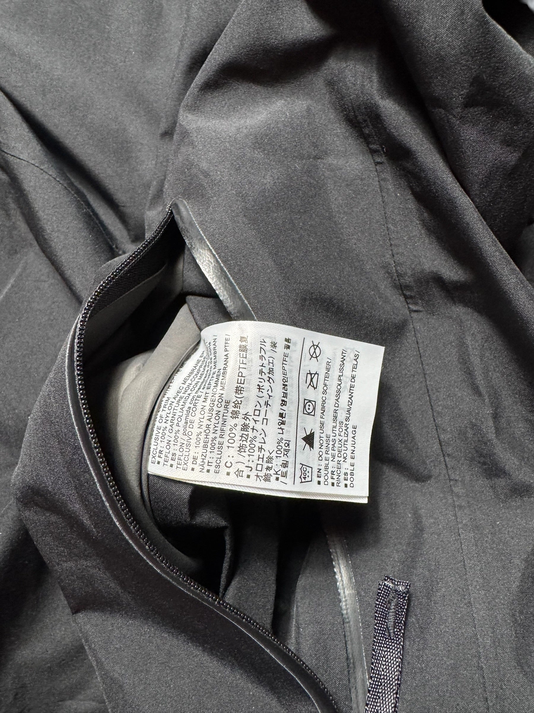 Jacket imperméable Goretex Arc'teryx Zeta SL black vintage - L