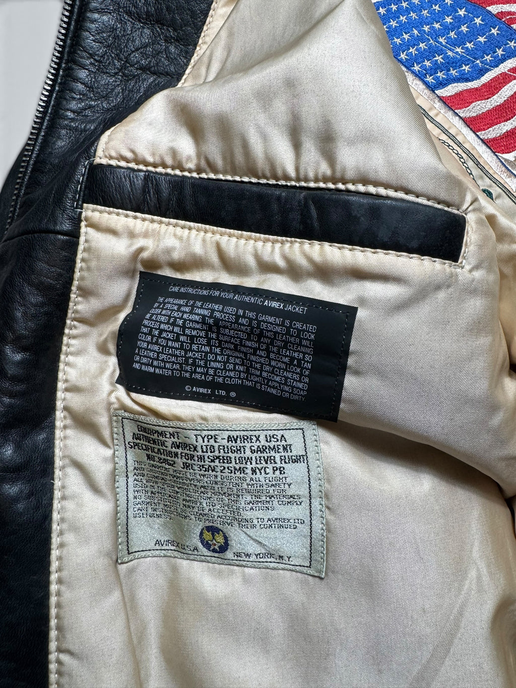 Jacket cuir cowhide flight A-2 Avirex usaf special team patch black 90’s - M