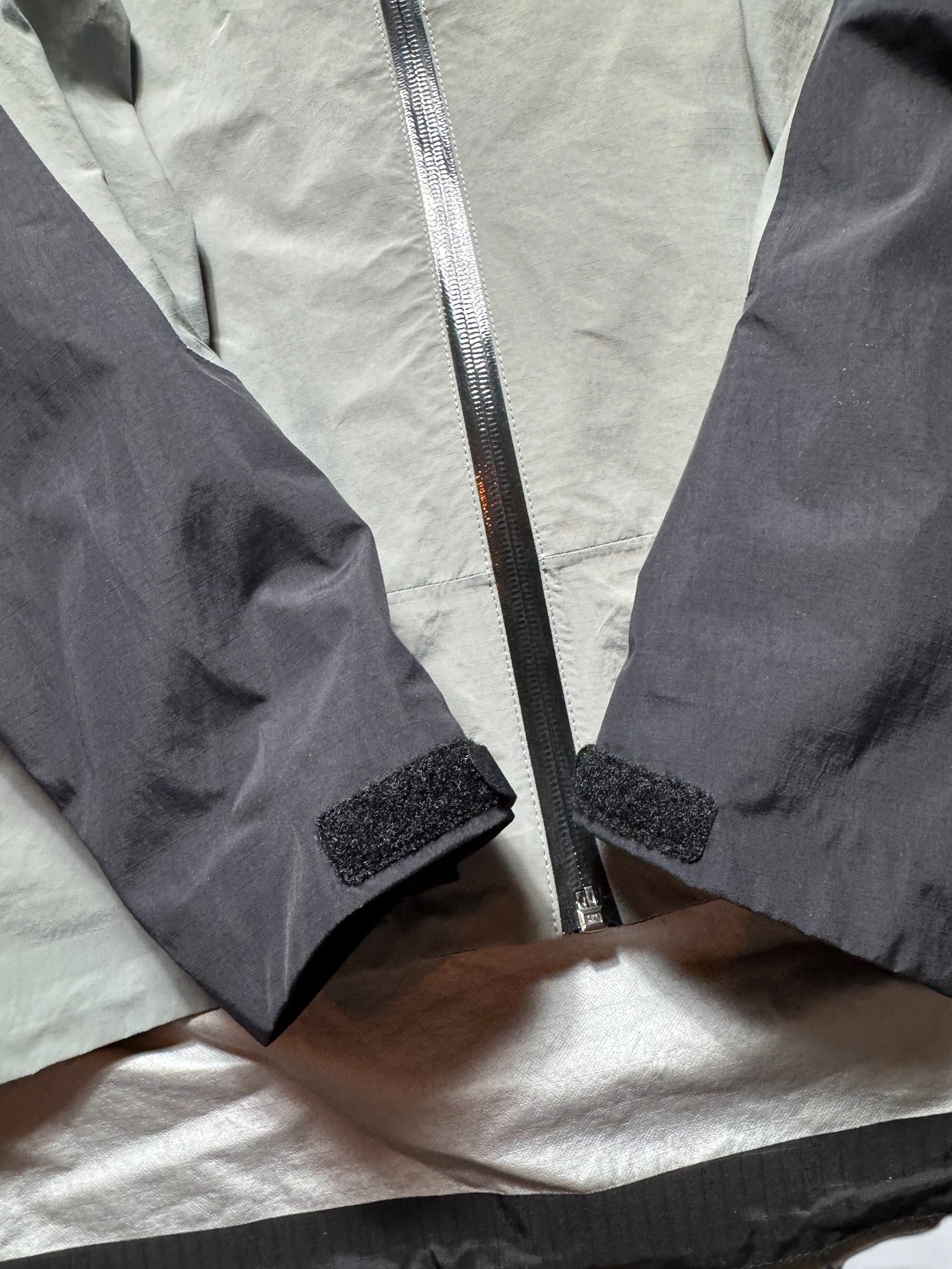 Jacket imperméable Goretex Arc’Teryx Zeta SL Limited edition Japan Exclusive Black black & grey 2020 - L