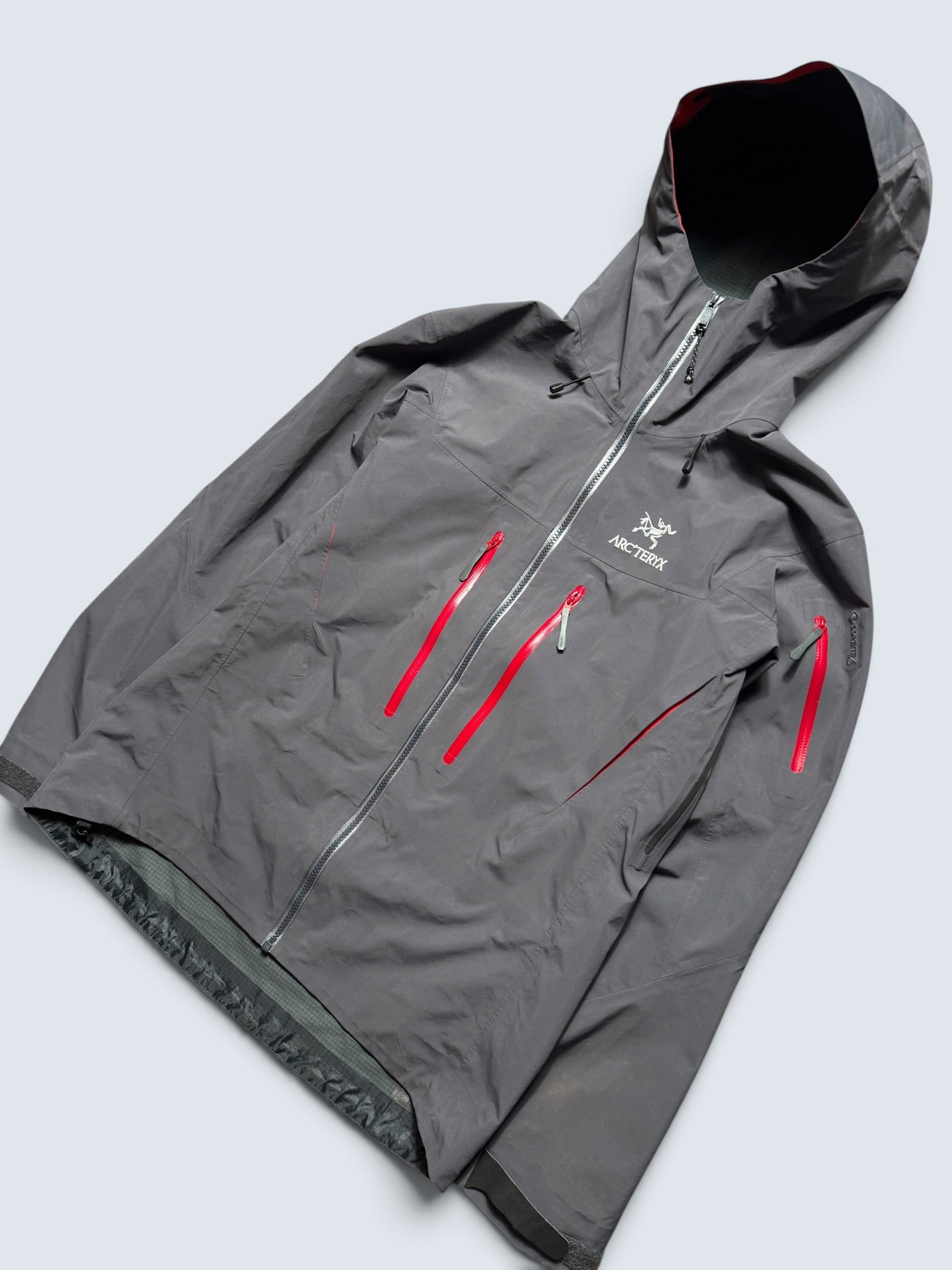 Jacket imperméable Goretex Arc'teryx Alpha SV grey & red vintage - M
